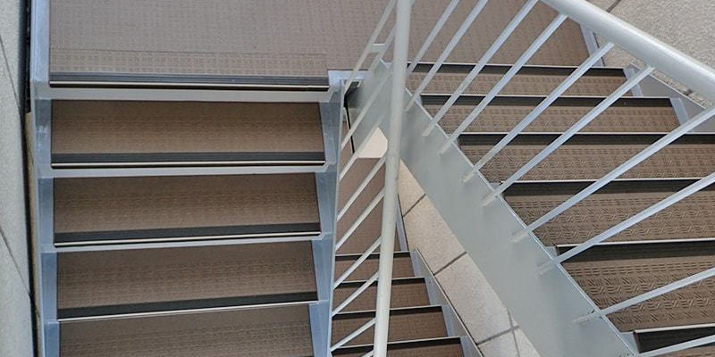 階段リフォーム後